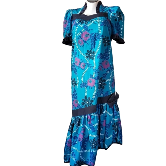 Nani Creations Dresses & Skirts - Ladies Vintage Blue Hawaiian muumuu Maxi dress medium